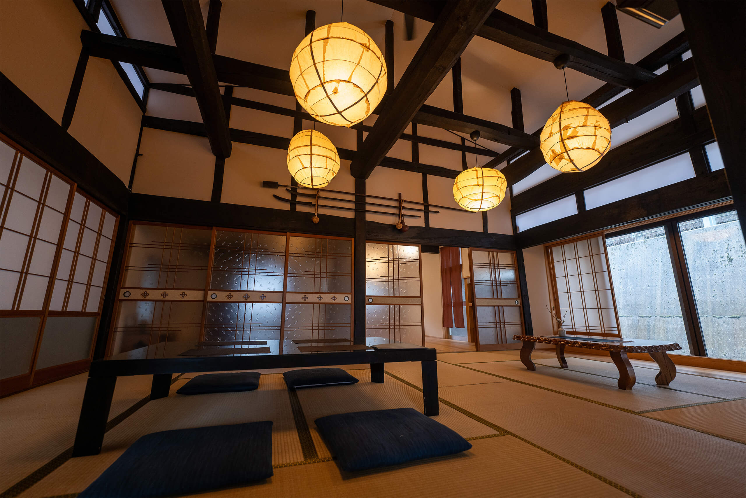 明日の家 居間